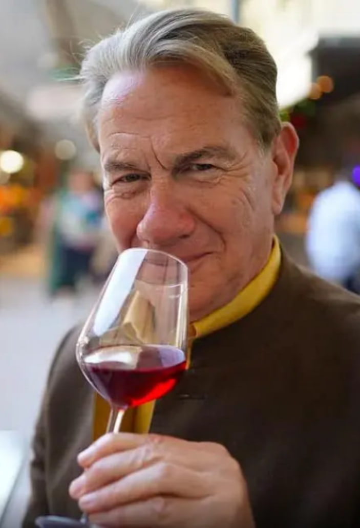 迈克尔·波蒂洛的葡萄牙(全集)